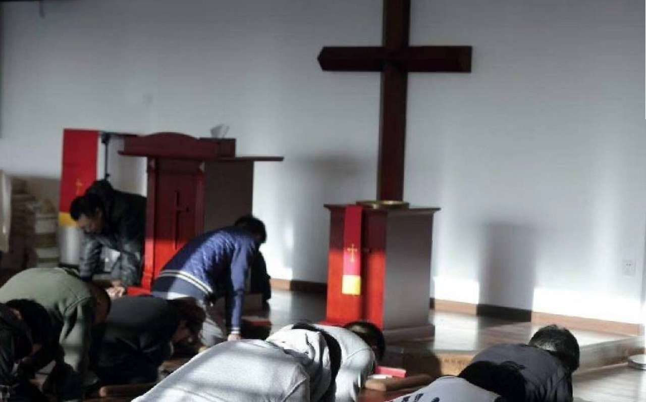 Persecution of Christians in China