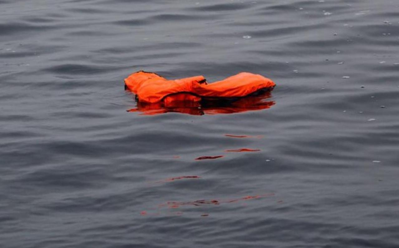 Greece: Migrants' bodies found at sea