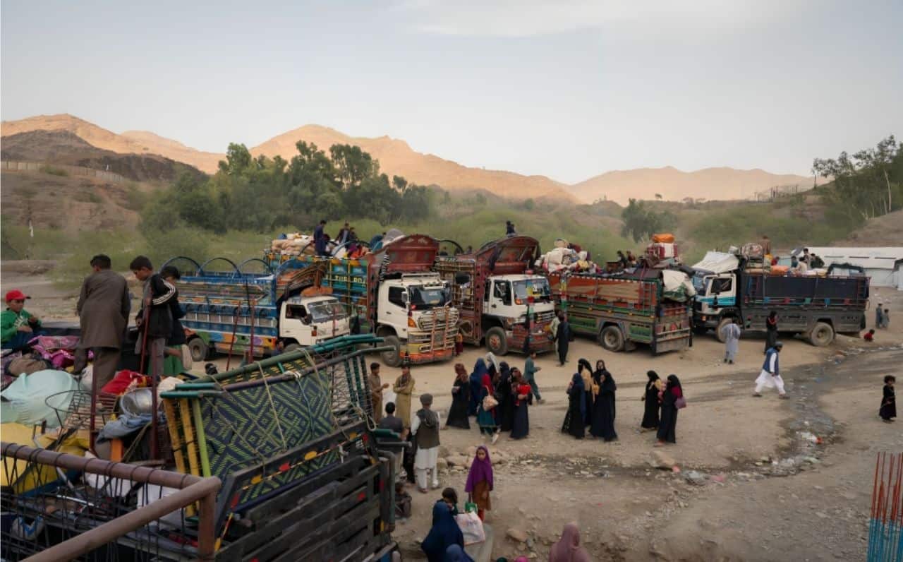 Countdown Begins for Afghan Refugees Pakistan